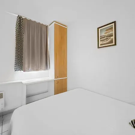 Apartment Azure Escape